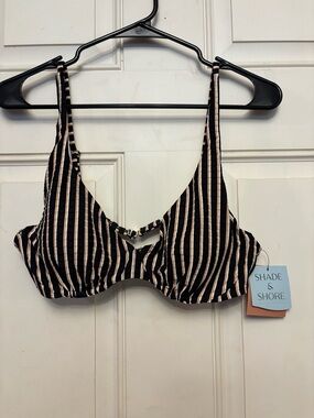 Shade & Shore Black and Beige Striped Underwire Bikini Top